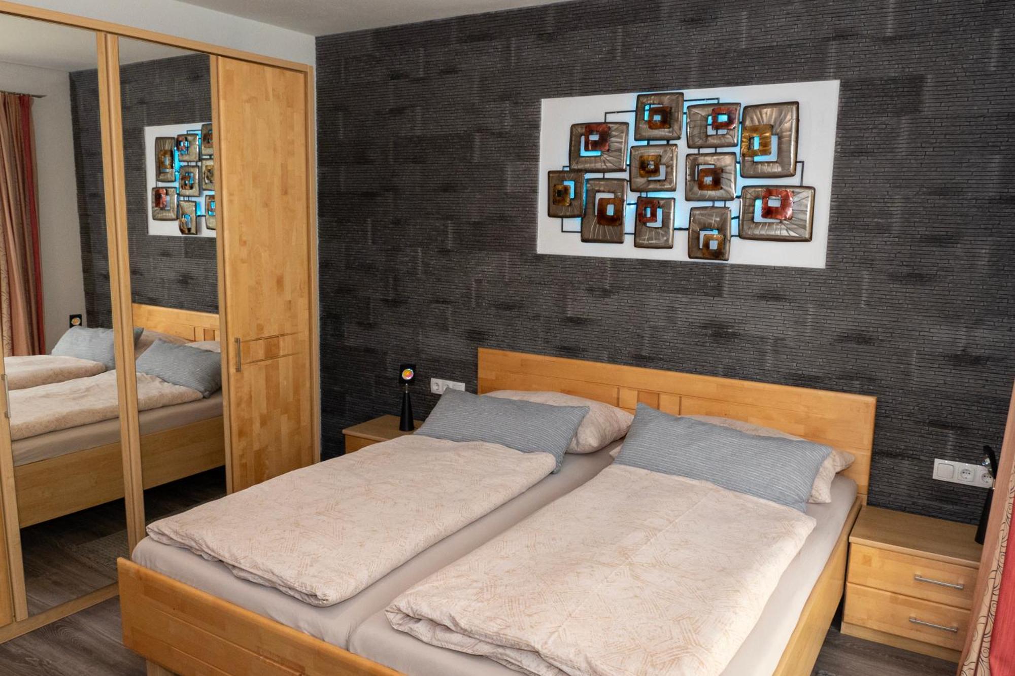 Haus Alpin Apartments Pettneu am Arlberg Exterior foto