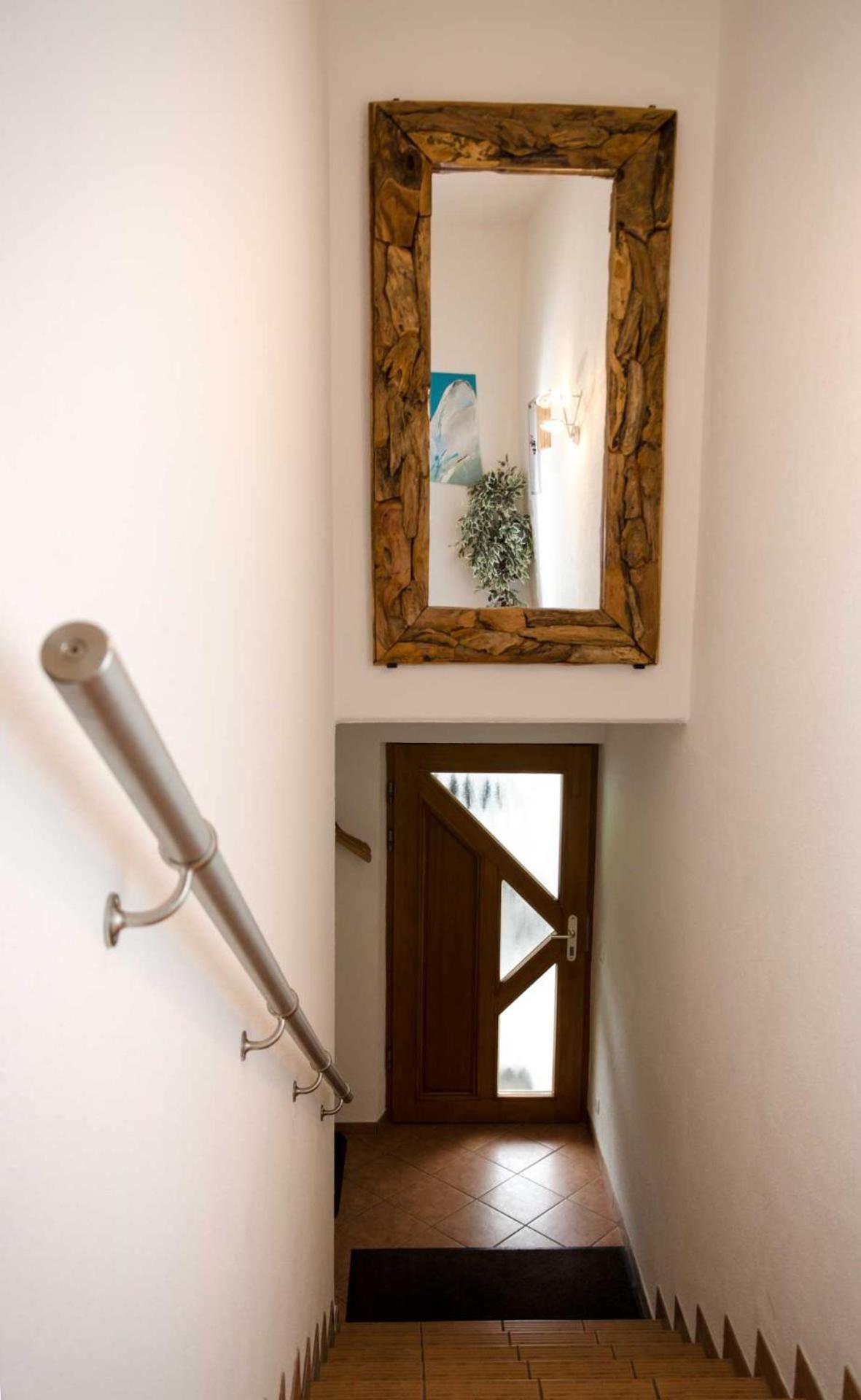 Haus Alpin Apartments Pettneu am Arlberg Exterior foto
